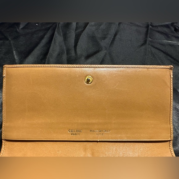 Celine Long Wallet Purse Macadamia Beige Super Clean authentic $1200.00 retail - Picture 9 of 14
